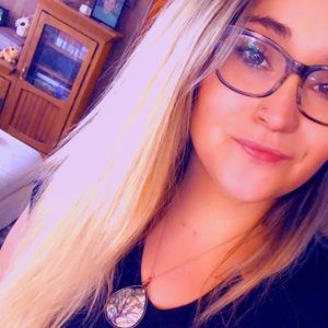 Meet your Posher, Tiffinie